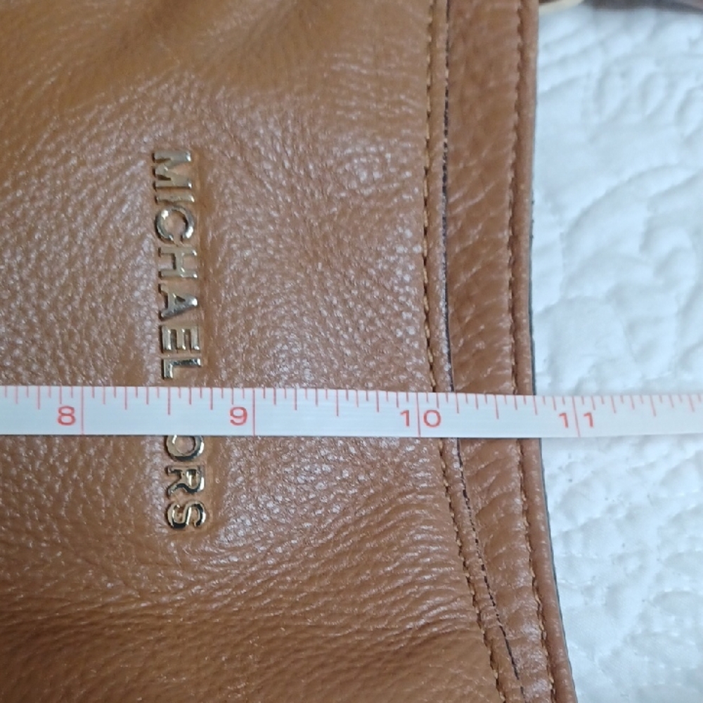 Michael Kors Brown Shoulder Bag with Gold Accents - Picture 13 of 13